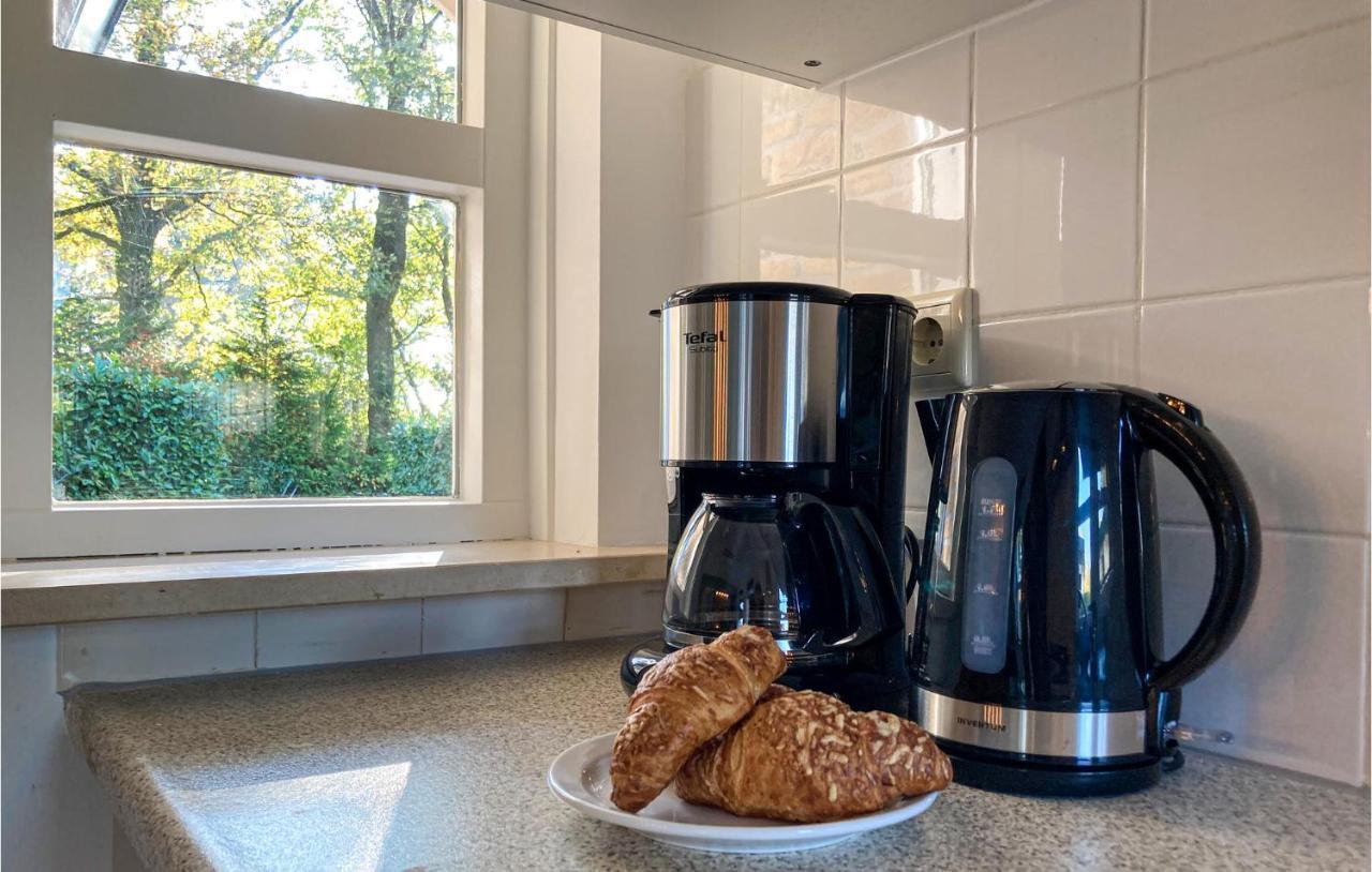 Nice Home In Putten With Kitchen Eksteriør bilde