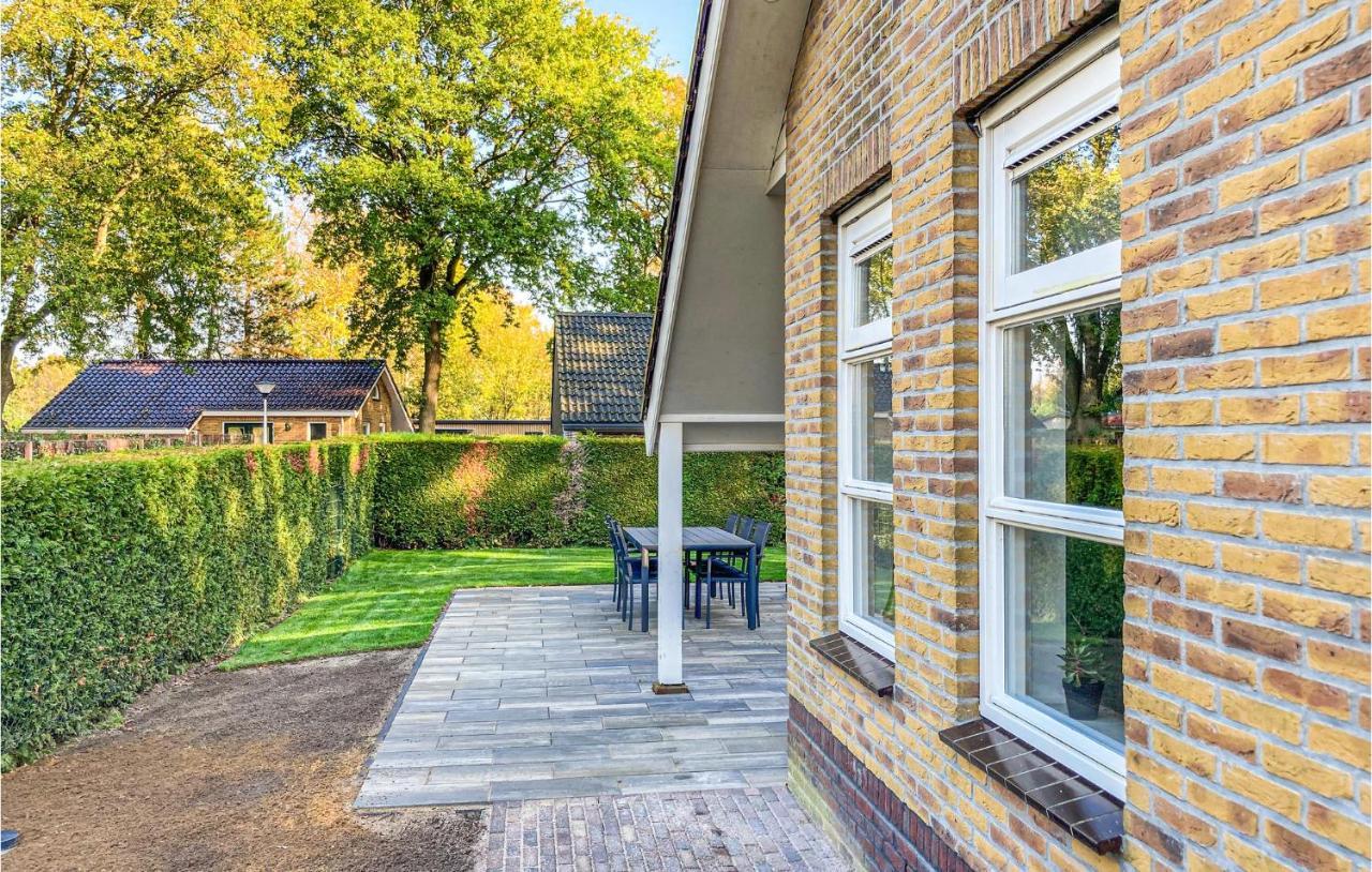 Nice Home In Putten With Kitchen Eksteriør bilde