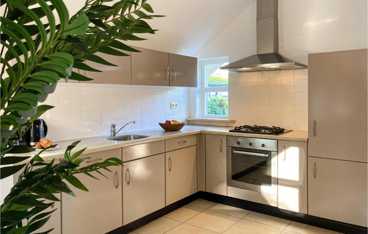 Nice Home In Putten With Kitchen Eksteriør bilde